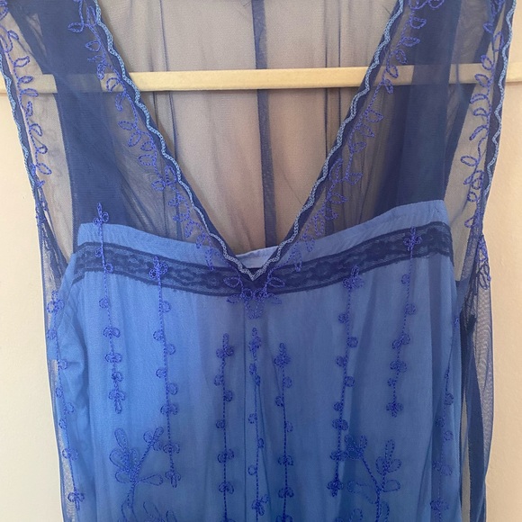 Periwinkle 20s inspired dress - Picture 2 of 9